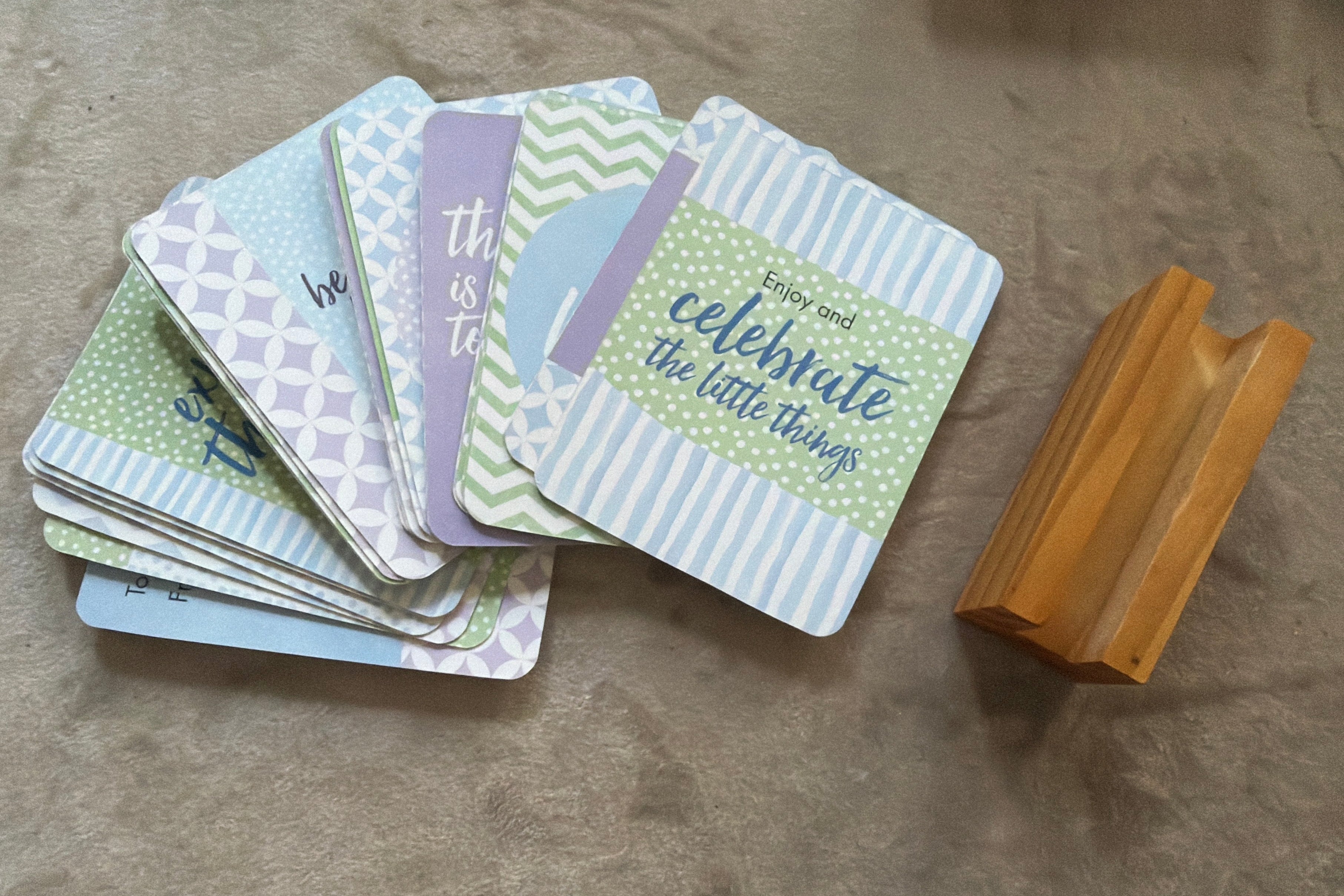 Mini affirmation cards with stand
