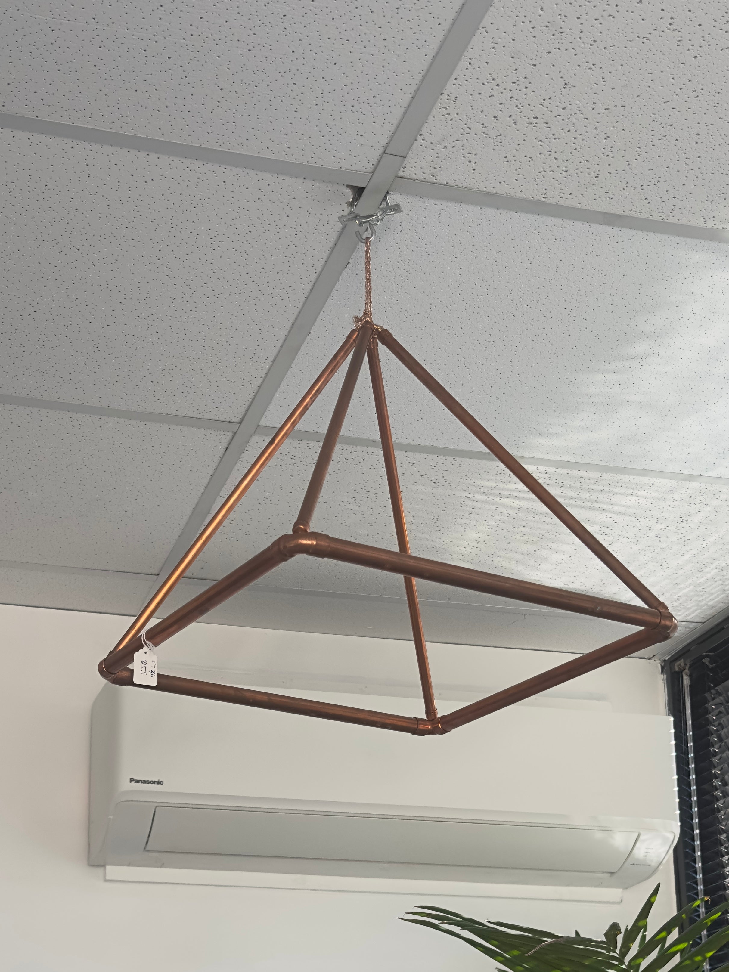 Copper Pyramid 33CM