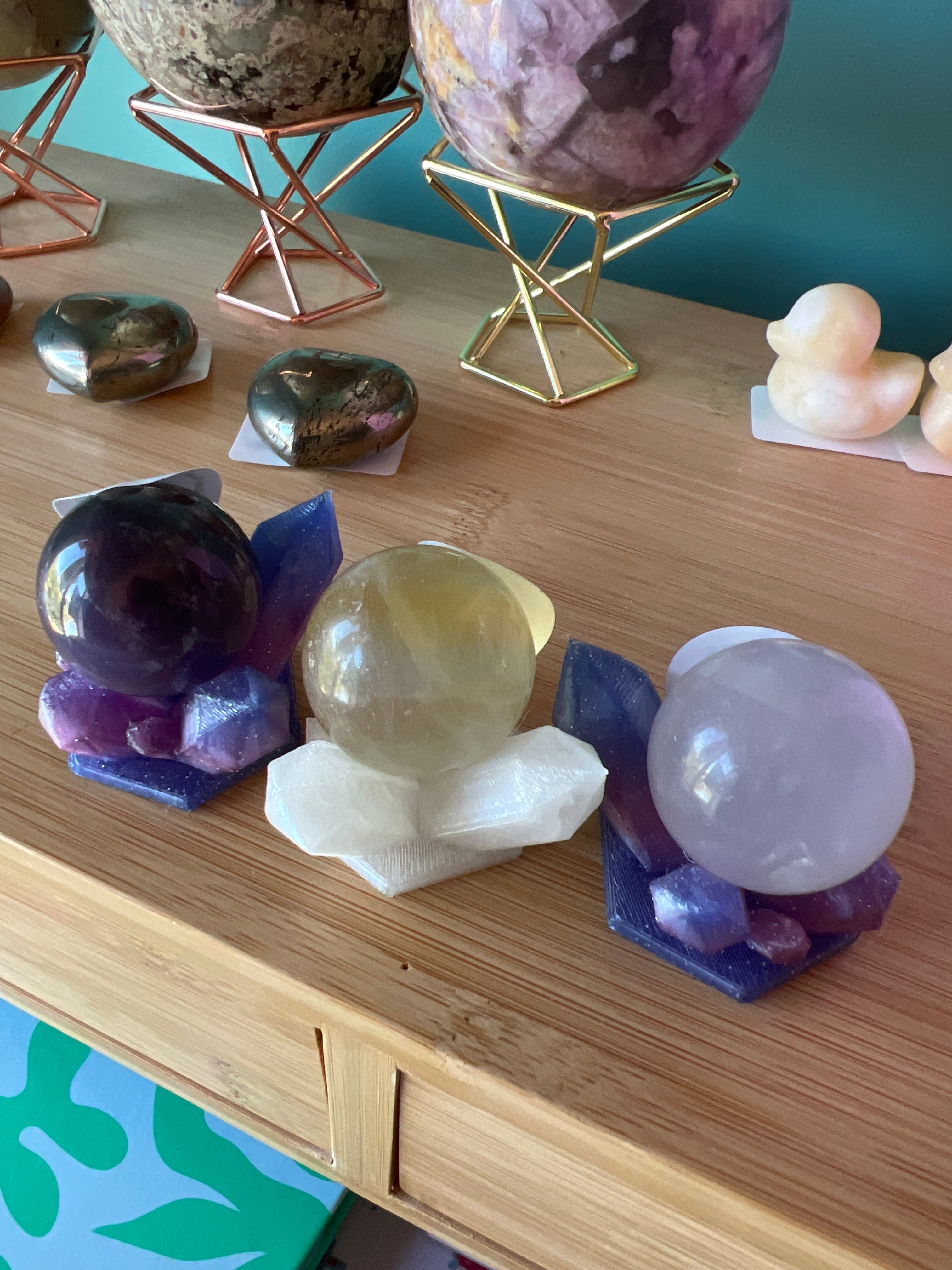 Small Sphere on Crystal Stand