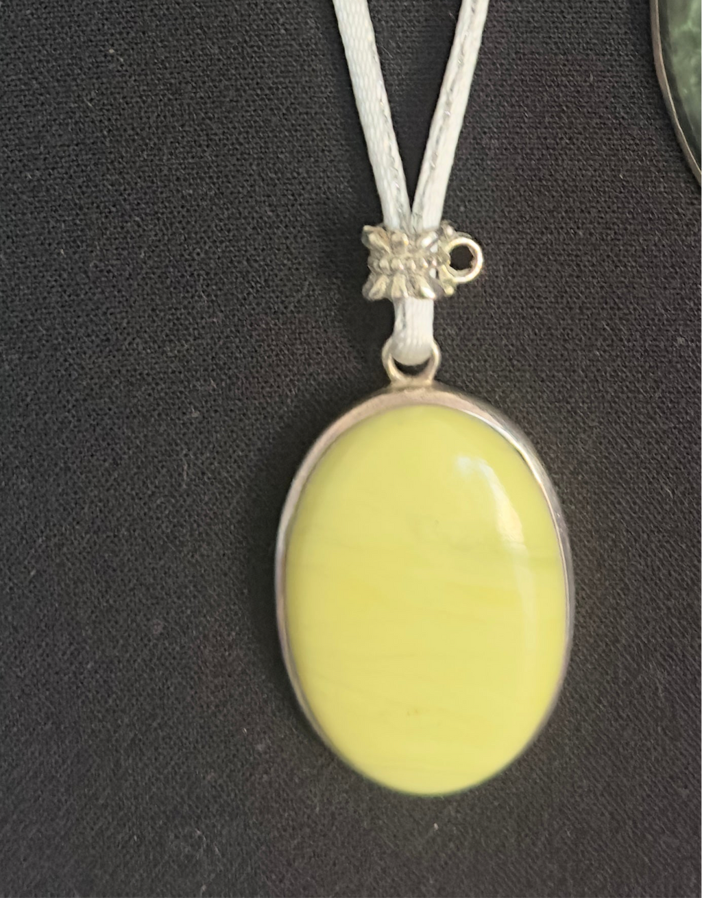 Lemon Chrysoprase Pendant 925 Silver