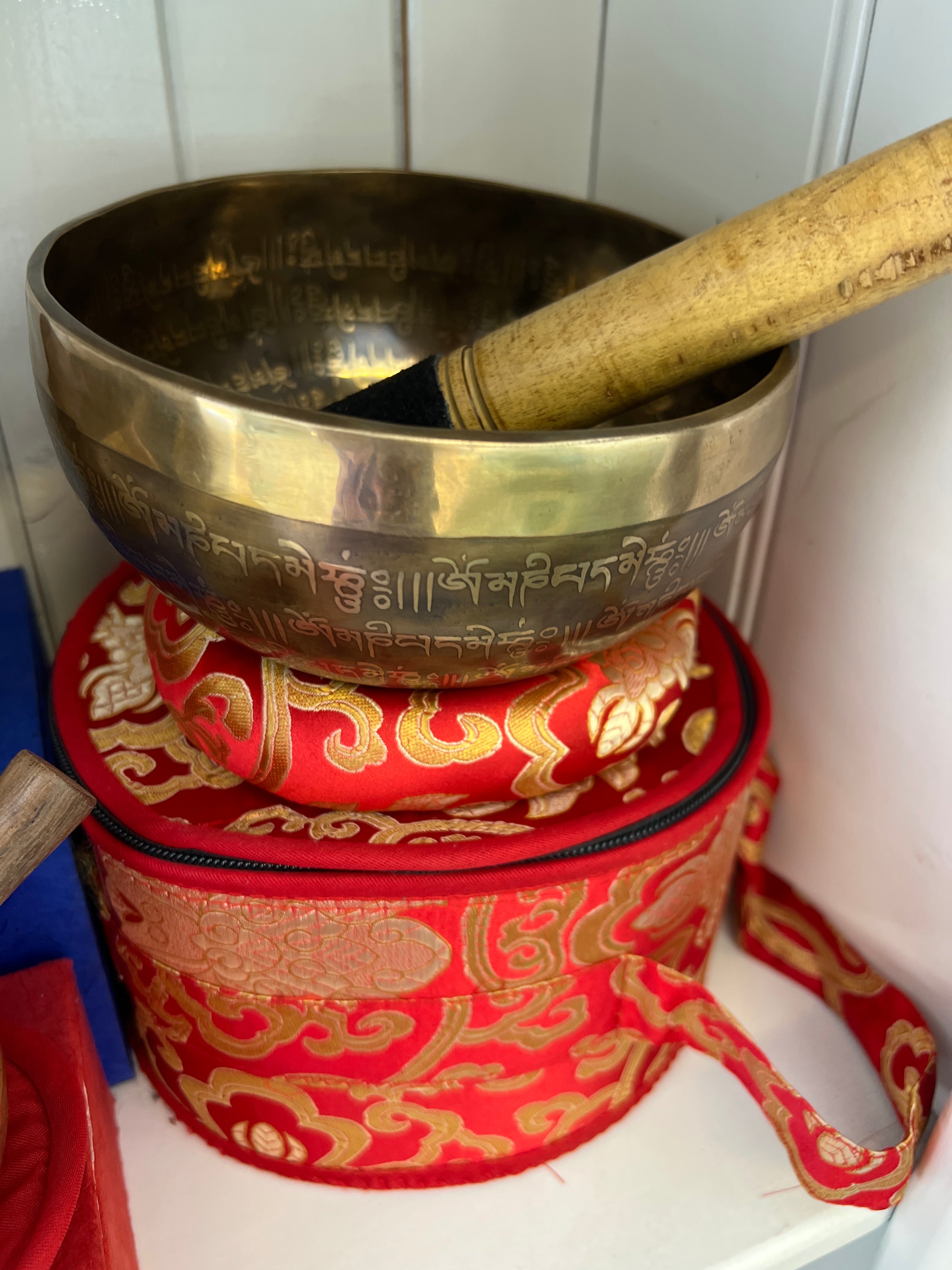 Large Red Sound Bowl