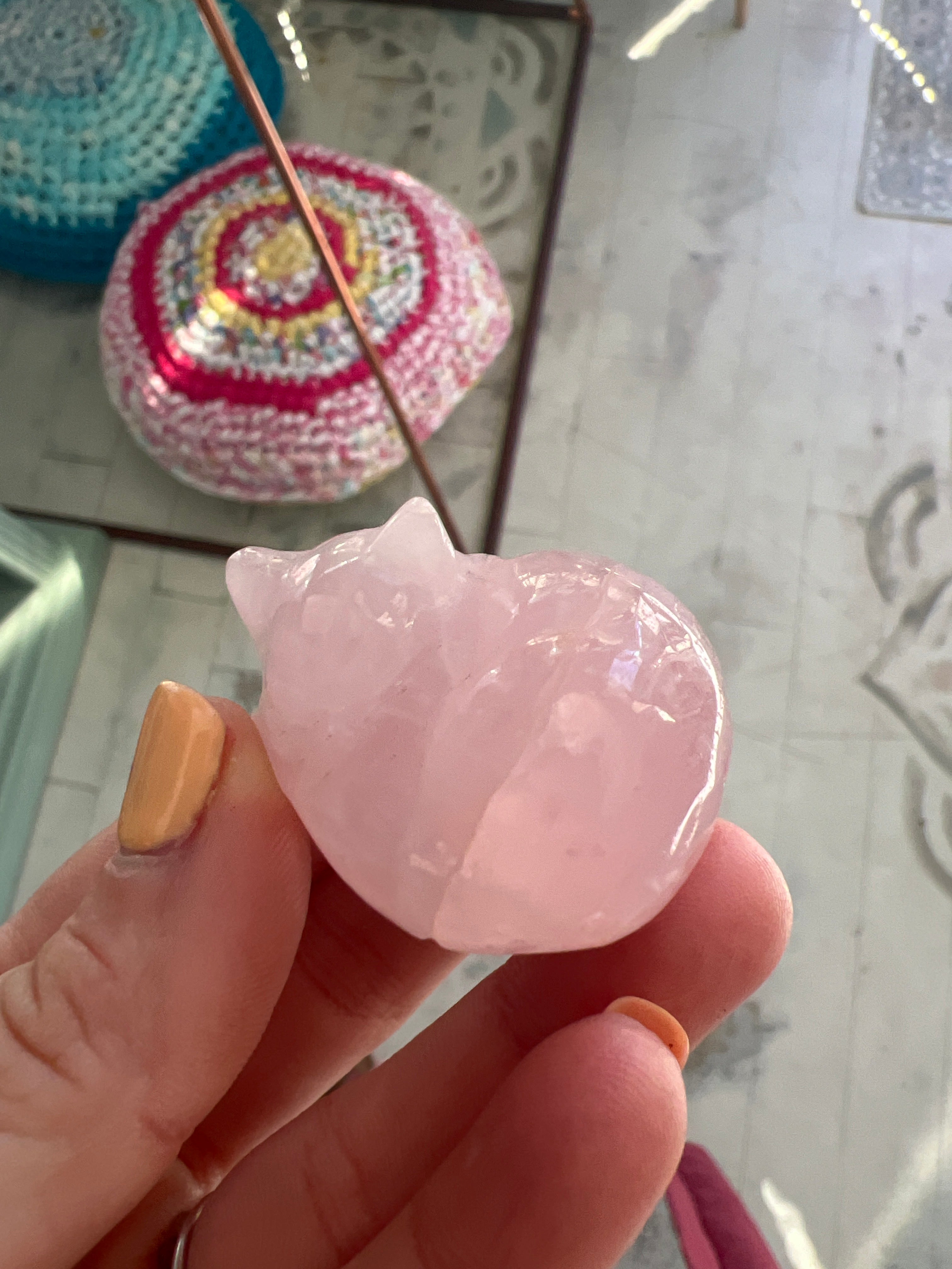 Rose quartz sleeping cat