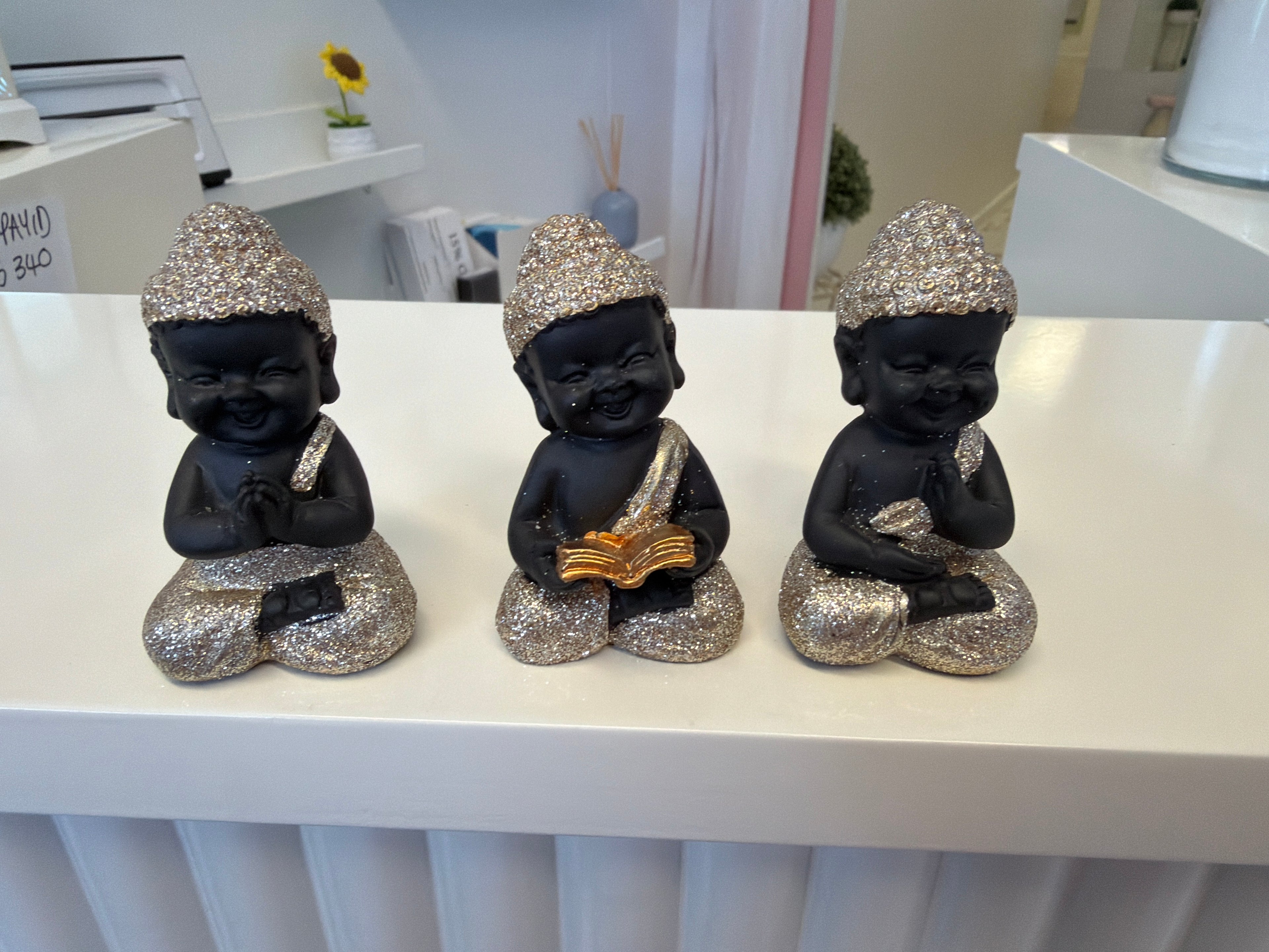 Buddha statue Gold Glitter